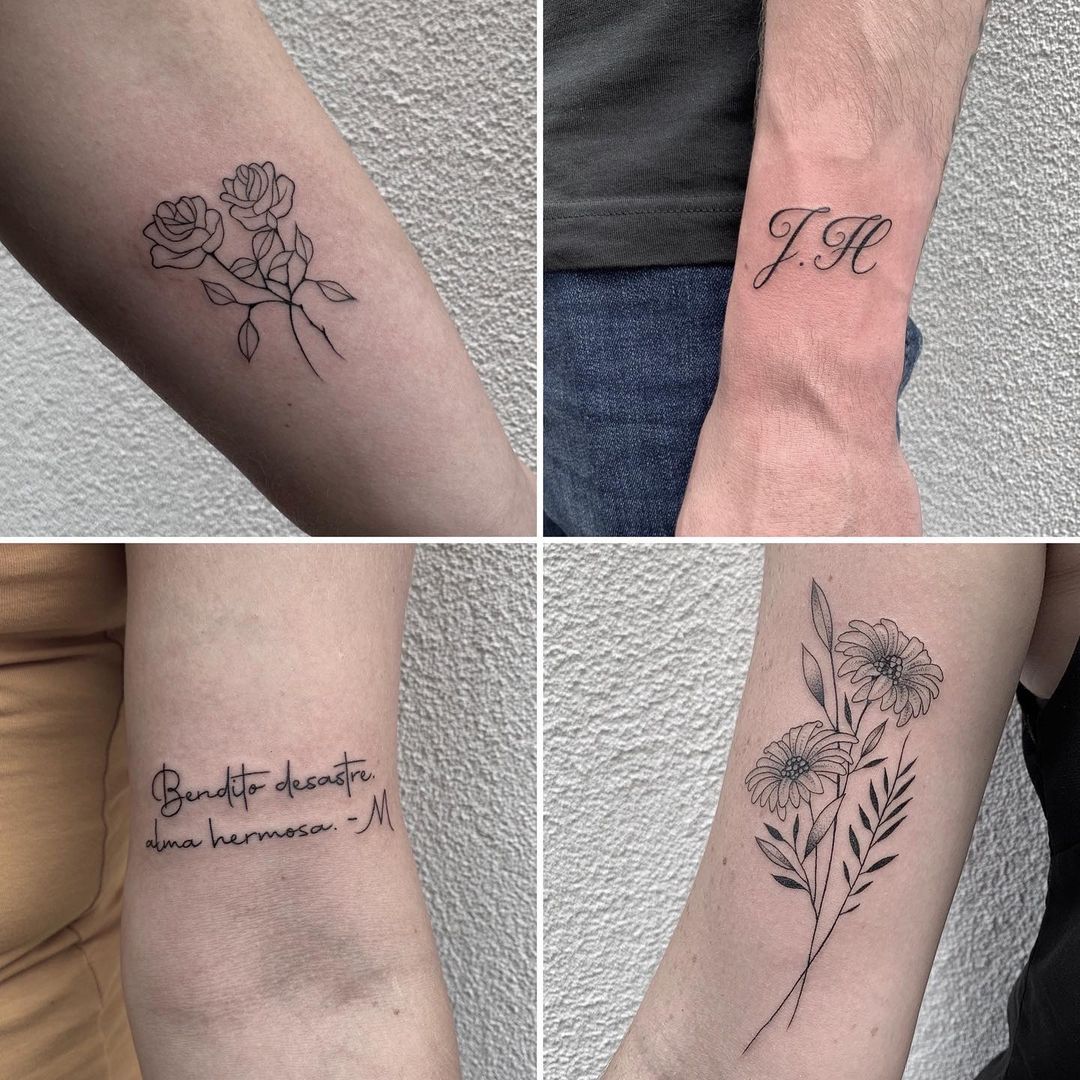 Vier kleine fineline tattoos: een roosje, initialen, een Spaanse zin en bloemen